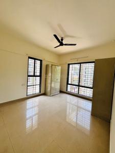 Bedroom Image of 950 Sq.ft 2 BHK Apartment / Flat for rent in Magarpatta Iris, Magarpatta City Pune for Rs. 34000