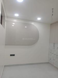 Bedroom Image of 800 Sq.ft 2 BHK Builder Floor for rent in Janakpuri New Delhi for Rs. 35000