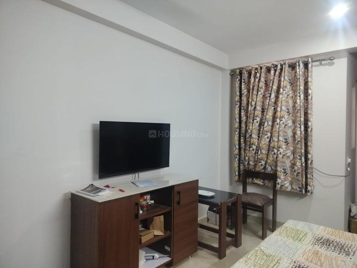 DLF Phase 3 Bedroom 1