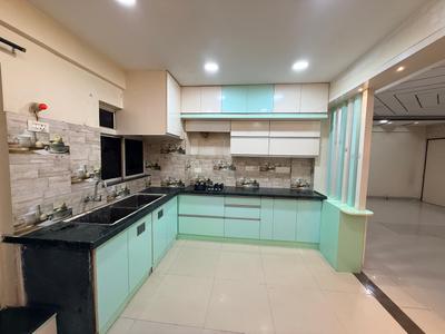 Kitchen Image of 1800 Sq.ft 3 BHK Apartment / Flat for sale in Siddha Pines Apartments, Rajarhat Kolkata for Rs. 16000000