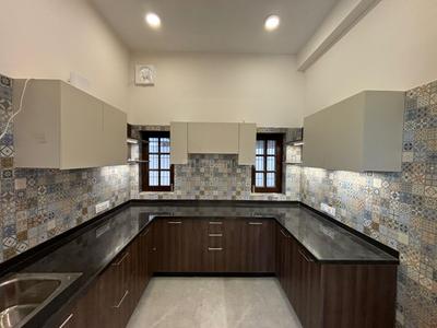 Kitchen Image of 1650 Sq.ft 3 BHK Duplex for sale in Vishnu Puram, Haldwani Nainital for Rs. 9000000