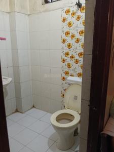 Bathroom Image of 1436 Sq.ft 3 BHK Apartment / Flat for sale in Tarunika Arunima Palace Tower 1, Vasundhara Ghaziabad for Rs. 14900000