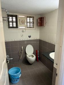 Bathroom Image of 3000 Sq.ft 5 BHK Independent House for rent in Kadri Mangalore for Rs. 120000