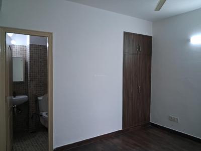 Bedroom Image of 1410 Sq.ft 3 BHK Apartment / Flat for sale in Paras Tierea, Sector 137 Noida for Rs. 11900000