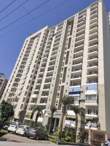 Image of 1500 Sq.ft 2.5 BHK Apartment / Flat for sale in MCC Signature Heights, Raj Nagar Extension, Ghaziabad for Rs. 14000000