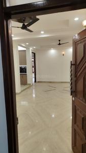 Hall Image of 2100 Sq.ft 3 BHK Builder Floor for sale in RWA Dilshad Colony Block E Markets WA, Dilshad Garden New Delhi for Rs. 18000000