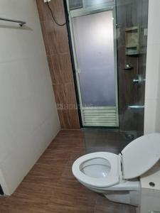 Bathroom Image of 2550 Sq.ft 3 BHK Apartment / Flat for sale in Nahar Burberry and Bryony, Powai Mumbai for Rs. 68000000