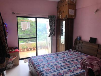 Bedroom Image of 1130 Sq.ft 2 BHK Apartment / Flat for sale in Kumar Paradise, Magarpatta City Pune for Rs. 10000000