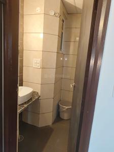 Bathroom Image of 1738 Sq.ft 3 BHK Apartment / Flat for sale in Green Valley Residencia, Gazipur Zirakpur for Rs. 9490000