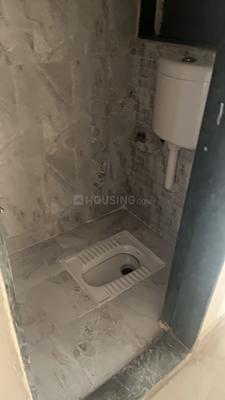 Bathroom Image of 720 Sq.ft 1 BHK Apartment / Flat for rent in Mohan Willows, Badlapur East Badlapur for Rs. 8500