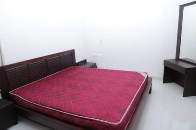 Bedroom Image of 3500 Sq.ft 4 BHK Villa for rent in Meridian The Sovereign, Panangad Kochi for Rs. 75000