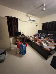 Bedroom Image of 1180 Sq.ft 2 BHK Apartment / Flat for sale in Magarpatta Roystonea, Magarpatta City Pune for Rs. 20000000