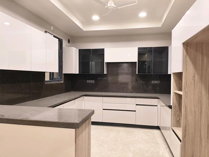 Block B, Sushant Lok Phase 1 Main Image 1