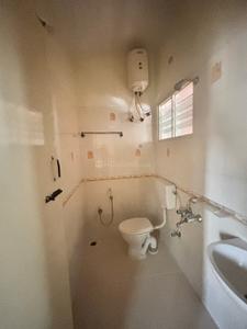 Bathroom Image of 300 Sq.ft 1 RK Builder Floor for rent in Murugeshpalya Bengaluru for Rs. 13000