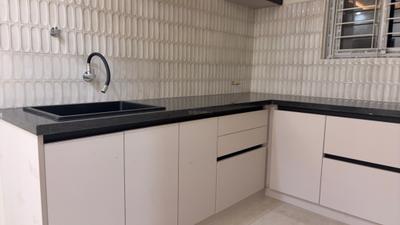 Kitchen Image of 850 Sq.ft 2 BHK Builder Floor for rent in Bommasandra Bengaluru for Rs. 25000