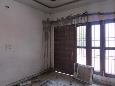 Living Room Image of 2310 Sq.ft 4 BHK Villa for sale in Noida Extension Greater Noida for Rs. 12700000