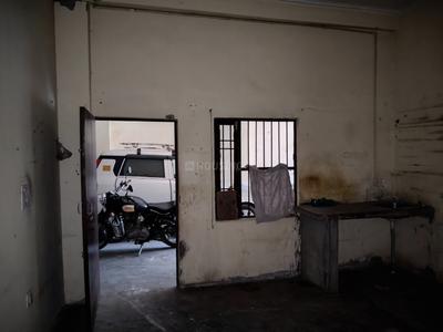 Bedroom Image of 250 Sq.ft 1 RK Apartment / Flat for rent in Khanpur New Delhi for Rs. 5500
