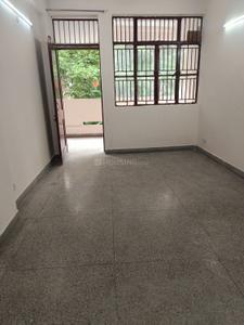 Hall Image of 950 Sq.ft 1 BHK Apartment / Flat for rent in Brothers Apartment, Patparganj New Delhi for Rs. 22000