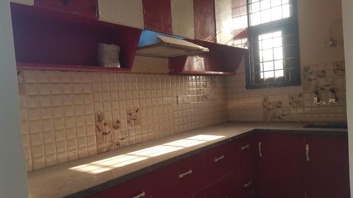 Block P, Mayur Vihar Phase 1 Main Image 1