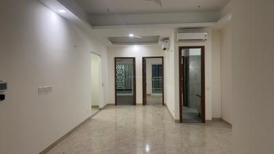 Living Room Image of 2385 Sq.ft 4 BHK Apartment / Flat for rent in Wave Veridia, Wave City Ghaziabad for Rs. 55000