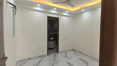 Bedroom Image of 1550 Sq.ft 3 BHK Apartment / Flat for sale in Vasant Kunj New Delhi for Rs. 14900000