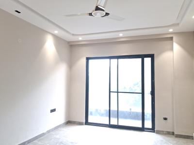 Bedroom Image of 2700 Sq.ft 4 BHK Builder Floor for sale in Paschim Vihar New Delhi for Rs. 60000000