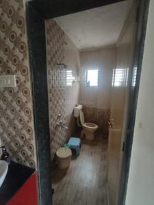 Bathroom Image of 450 Sq.ft 1 BHK Apartment / Flat for rent in Vishrantwadi Pune for Rs. 11000