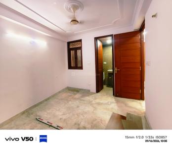 Bedroom Image of 1150 Sq.ft 3 BHK Apartment / Flat for sale in Saket New Delhi for Rs. 7200000