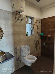 Bathroom Image of 1640 Sq.ft 3 BHK Apartment / Flat for sale in Tollygunge Kolkata for Rs. 14500000