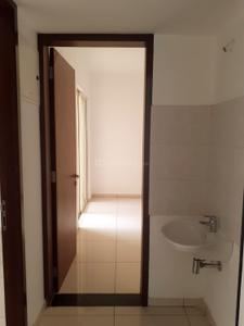 Bathroom Image of 888 Sq.ft 2 BHK Apartment / Flat for rent in VJ Yashwin Hinjawadi, Hinjawadi Phase 2 Pune for Rs. 30000