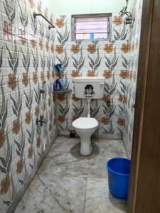 Bathroom Image of 750 Sq.ft 2 BHK Independent House for rent in Baguiati Kolkata for Rs. 12000