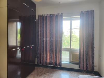 Bedroom Image of 999 Sq.ft 2 BHK Apartment / Flat for sale in Hiranandani Meadows, Thane West Thane for Rs. 21000000