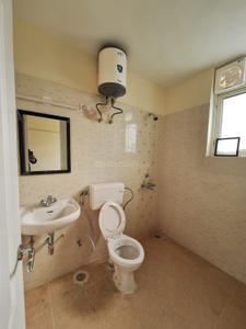 Bathroom Image of 800 Sq.ft 2 BHK Apartment / Flat for sale in Shree Vardhman Mantra, Sector 67 Gurgaon for Rs. 7000000