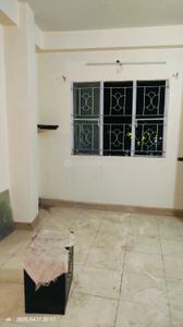 Hall Image of 650 Sq.ft 2 BHK Apartment / Flat for rent in Picnic Garden Kolkata for Rs. 11000