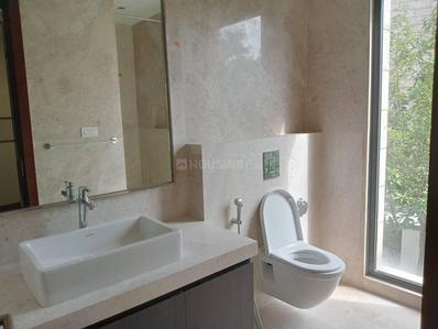 Bathroom Image of 8900 Sq.ft 4 BHK Villa for sale in Prestige Golfshire, Kodalagurki Bengaluru for Rs. 360000000