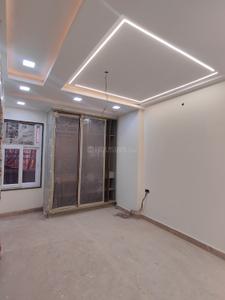 Hall Image of 950 Sq.ft 3 BHK Builder Floor for sale in Shalimar Bagh New Delhi for Rs. 18500000
