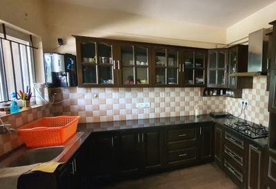 Kitchen Image of 1600 Sq.ft 3 BHK Apartment / Flat for rent in HBR Layout Bengaluru for Rs. 47000
