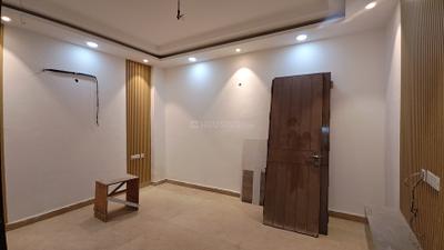 Bedroom Image of 2160 Sq.ft 3 BHK Builder Floor for sale in Vasant Kunj New Delhi for Rs. 27500000
