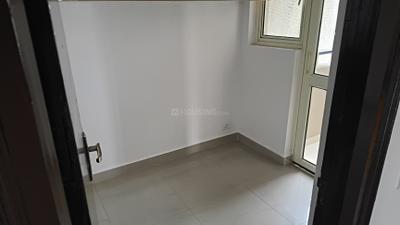 Bedroom Image of 1084 Sq.ft 2.5 BHK Apartment / Flat for rent in Nimbus The Golden Palms, Sector 168 Noida for Rs. 32000