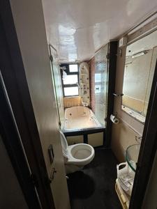 Bathroom Image of 815 Sq.ft 2 BHK Apartment / Flat for sale in Malabar Hill Mumbai for Rs. 53000000