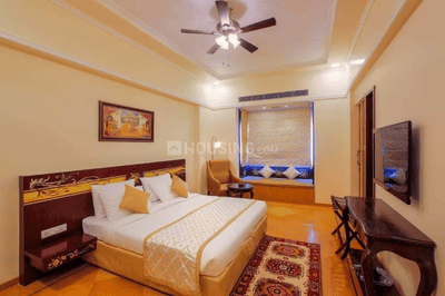 Image of 1350 Sq.ft 2.5 BHK Apartment / Flat for rent in Malabar County III, Vaishno Devi Circle, Ahmedabad for Rs. 28000