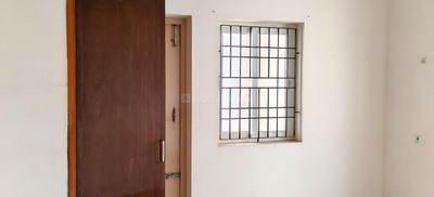 Bedroom Image of 950 Sq.ft 2 BHK Apartment / Flat for sale in Kattupakkam Chennai for Rs. 5500000