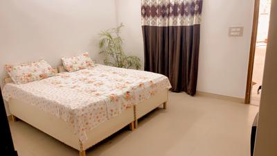 Bedroom Image of Neha PG in Sector 71, Noida