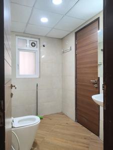 Common Bathroom Image of 2190 Sq.ft 3 BHK Apartment / Flat for rent in ACE Parkway, Sector 150 Noida for Rs. 65000