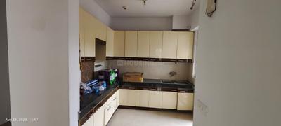 Kitchen Image of 1700 Sq.ft 3 BHK Apartment / Flat for rent in Spacetech Edana, Alpha I Greater Noida for Rs. 28000