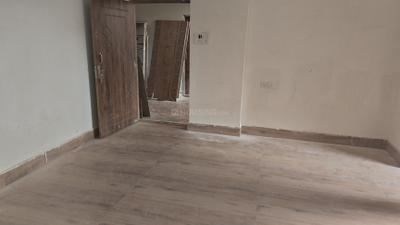 Living Room Image of 800 Sq.ft 2 BHK Apartment / Flat for sale in Kanchrapara North 24 Parganas District for Rs. 2700000