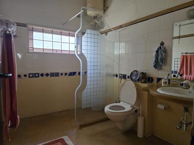 Image of 6100 Sq.ft 7 BHK Independent House for sale in Yelahanka Satellite Town, Bengaluru for Rs. 140000000