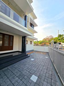Balcony Image of 1800 Sq.ft 3 BHK Independent House for sale in Aluva Kochi for Rs. 9000000