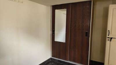 Bedroom Image of 800 Sq.ft 2 BHK Apartment / Flat for rent in Halasuru Bengaluru for Rs. 22000