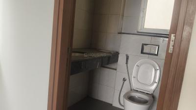 Image of 1545 Sq.ft 3 BHK Apartment / Flat for rent in Godrej Woods, Sector 43, Noida for Rs. 75000